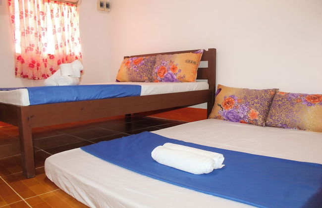 Bebs and Jocel Apartment - Foto 14