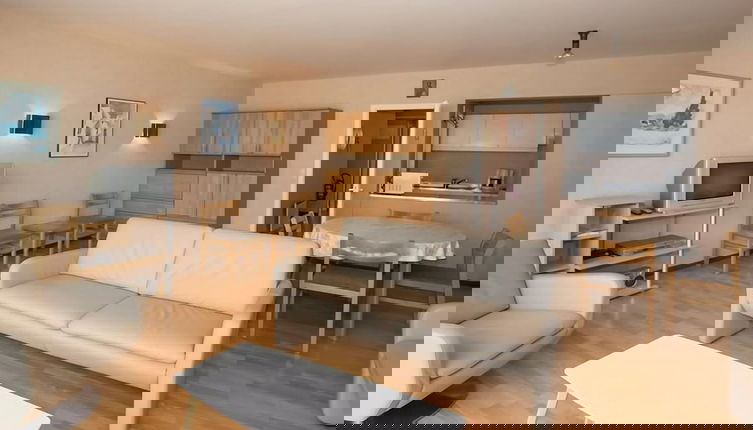 Foto 1 - Apartment Canberra With Parking