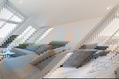 Foto 7 - Beautiful Chalet With Unobstructed View in Zeeland