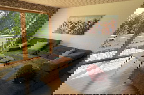 Foto 1 - Appealing Apartment Near Lake
