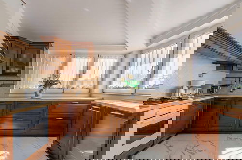 Photo 5 - Donatella -apt 2- met Zeezicht