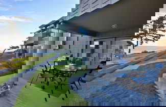 Foto 1 - Beachfront Condo - Mutiny Bay by Avantstay Views