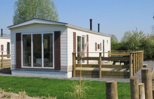 Comfortable Chalet With Microwave in Kempen Region - Foto 1