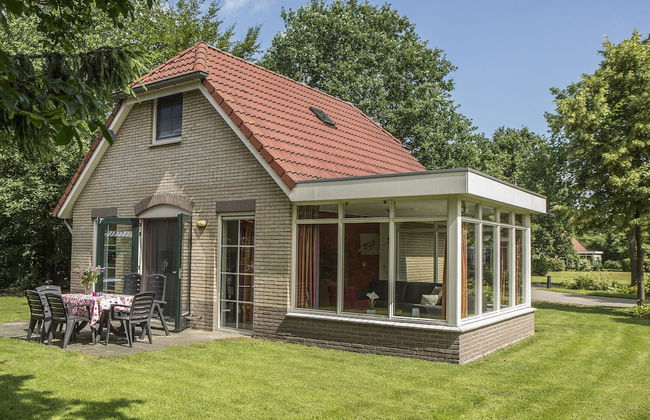 Detached Holiday Home in Twente - Foto 1