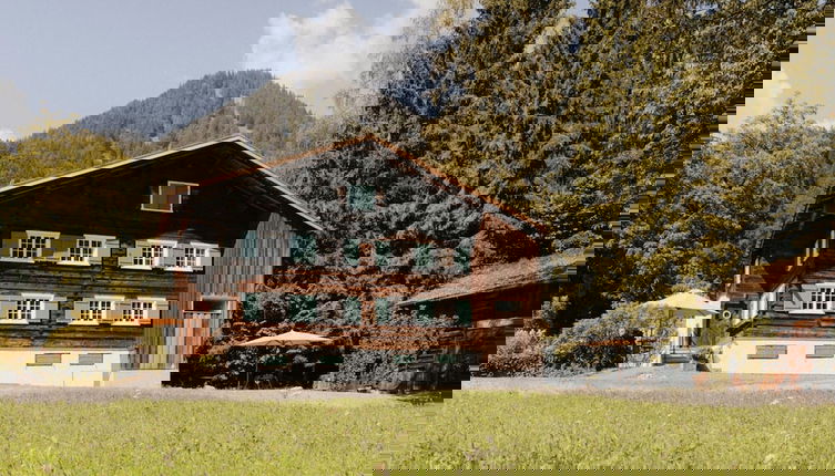 Foto 1 - An Oasis in the Green With Majestic Mountain View