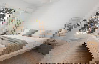 Foto 3 - Bougainvillea Comfort Villa Mykonos