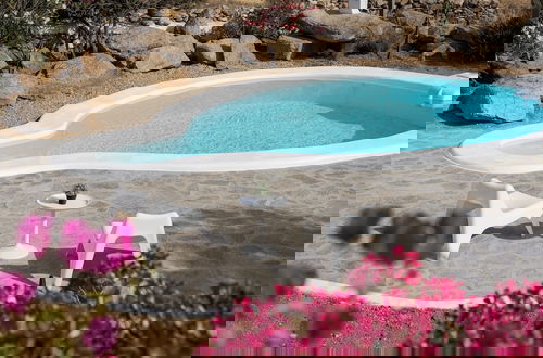 Foto 33 - Bougainvillea Comfort Villa Mykonos