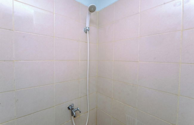 Comfortable And Tidy Studio At Titanium Square Apartment - Foto 12