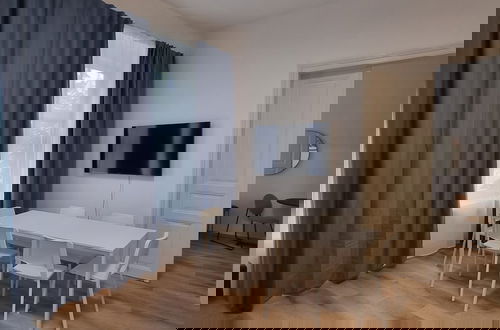 Photo 6 - Allinone Apartments