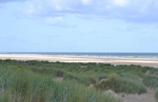 Detached Single Story Holiday Home Near the Sea - Foto 33