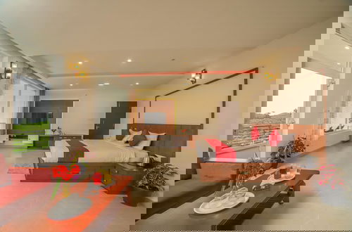 Photo 4 - Heavenly Hills