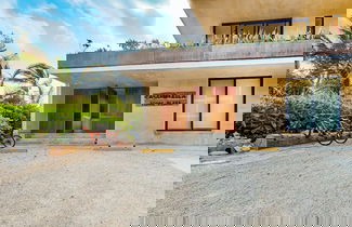 Foto 3 - Luxury and Mordern Beachfront Condo by BT Homes