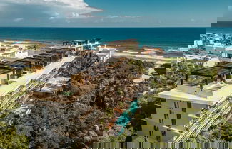 Foto 1 - Luxury and Mordern Beachfront Condo by BT Homes