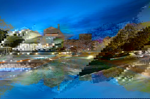 Foto 10 - Luxurious Villa Liandri 600 m Resort
