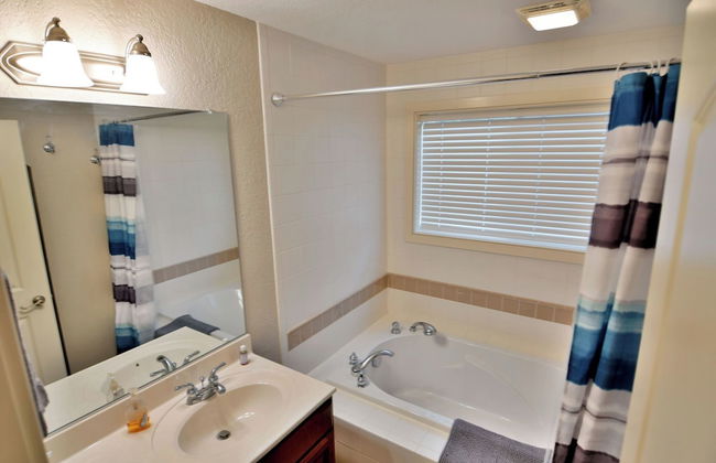 Unit 207 2 Bdrm/ 2 BA - Photo 18