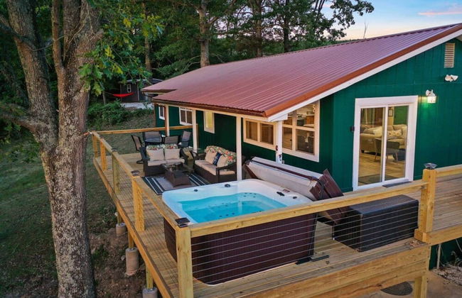 Hot Tub-Firepit-Bunkroom near Crick - Foto 19