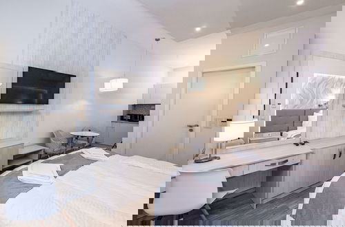 Photo 8 - Marbles Residence