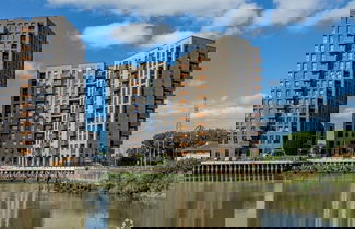 Foto 1 - Riverside Retreat in Barking