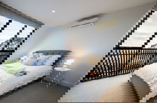 Photo 4 - StayAU Stylish 3BR Sea Breeze Mordialloc