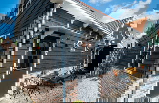 Foto 1 - Welcoming Chalet in the Heart of Monnickendam With Terrace