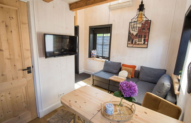 Welcoming Chalet in the Heart of Monnickendam With Terrace - Photo 6