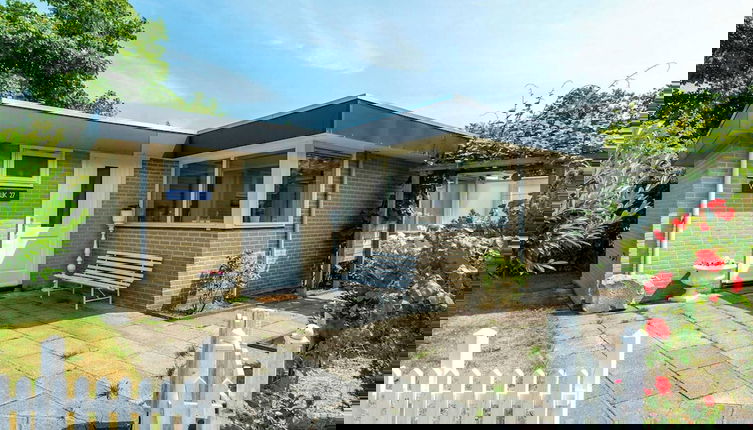Foto 1 - Charming Holiday Home Near Beach
