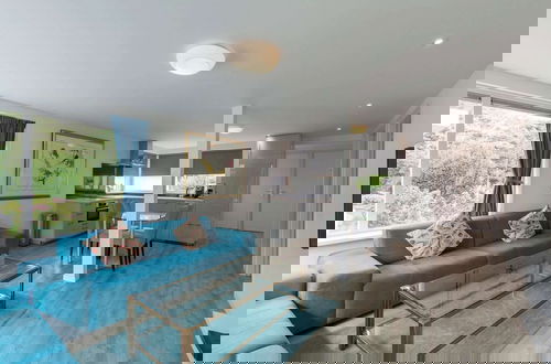 Foto 8 - Charming Holiday Home Near Beach