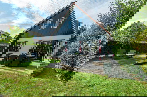 Foto 1 - Elegant Villa With Garden
