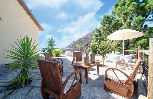Appealing Holiday Home in La Escalona With Mountain Views - Foto 11