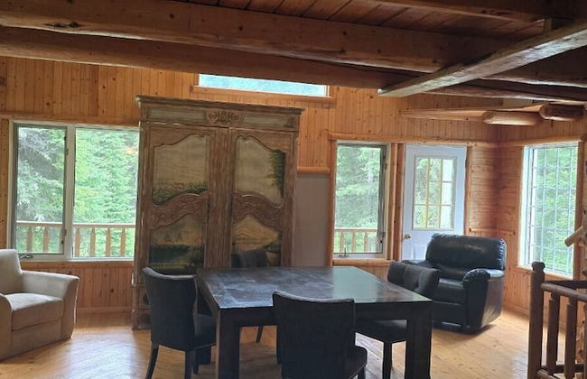 Rustic Beaverfoot Lodge Executive Cabin - Foto 10