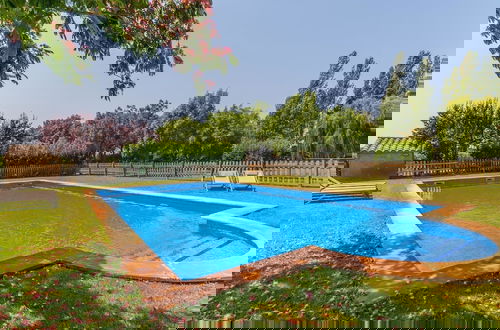 Foto 20 - Large Farmhouse with Private Pool & Large Garden near Beach
