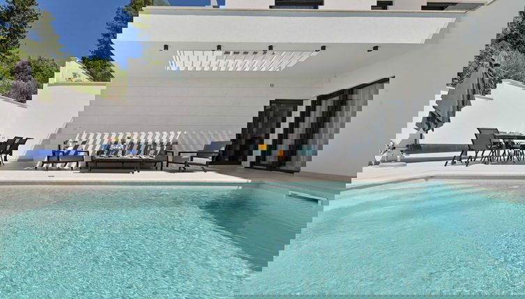 Photo 1 - Villa Oasis