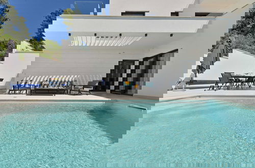 Photo 1 - Villa Oasis