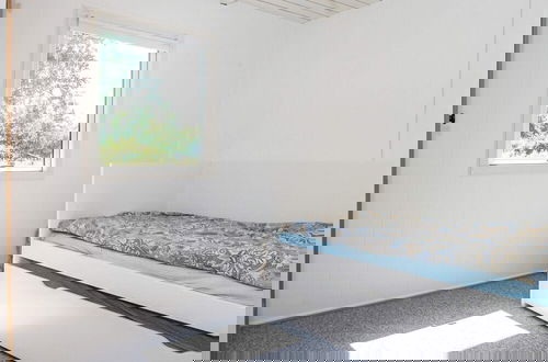Foto 3 - 6 Person Holiday Home in Glesborg-by Traum