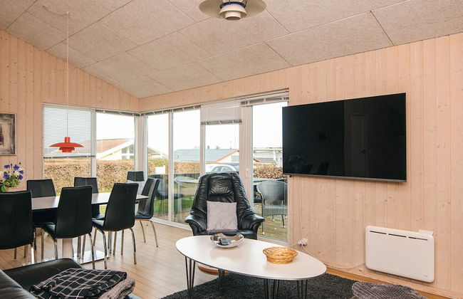 6 Person Holiday Home in Bjert - Photo 26