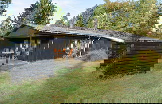 Foto 1 - 4 Person Holiday Home in Vaeggerlose