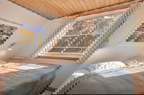 Foto 2 - 6 Person Holiday Home in Nexo
