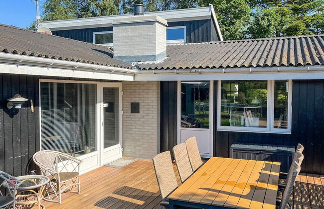 8 Person Holiday Home in Vaeggerlose - Foto 34