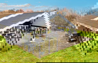Photo 1 - 6 Person Holiday Home in Vinderup
