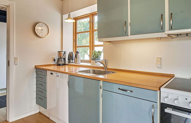 12 Person Holiday Home in Aakirkeby - Foto 5
