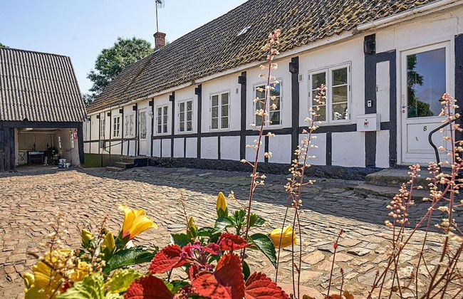12 Person Holiday Home in Aakirkeby - Foto 1