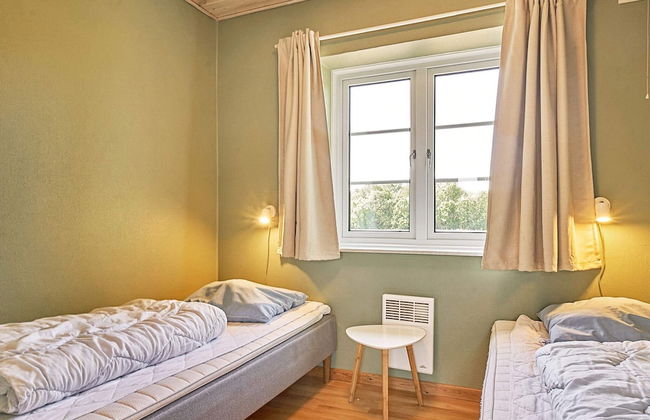12 Person Holiday Home in Aakirkeby - Foto 10