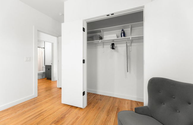 2-Bedroom East Austin Condo-Free Parking - Foto 8