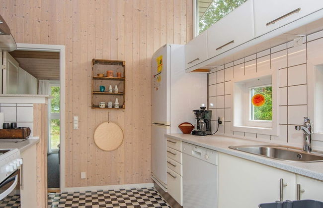 8 Person Holiday Home in Toftlund - Photo 8