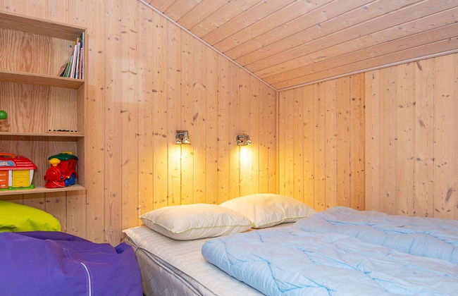 8 Person Holiday Home in Toftlund - Photo 7