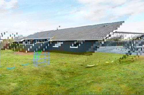 Photo 19 - 10 Person Holiday Home in Nordborg
