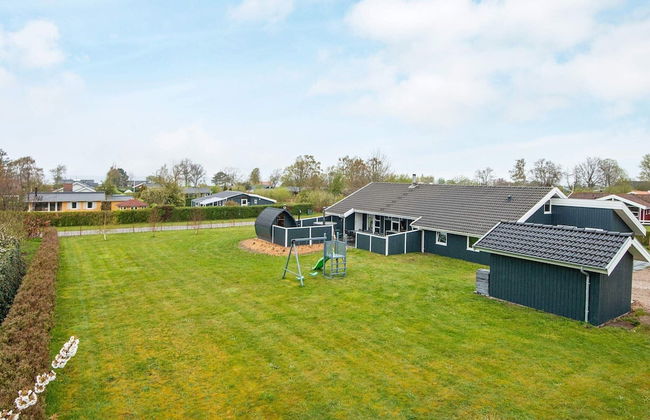 10 Person Holiday Home in Nordborg - Photo 1