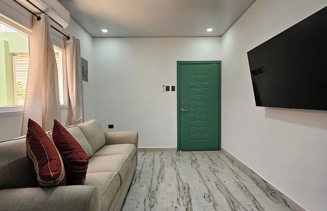 HK Group Hotel - Photo 11