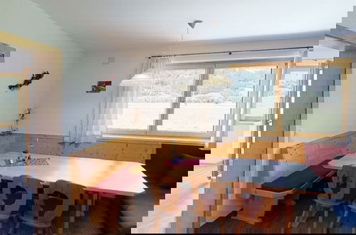 Foto 15 - Idyllic Apartment in Stumm With Panoramic View