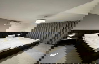 Foto 1 - Stylish Luxe Apartment Fr 0005